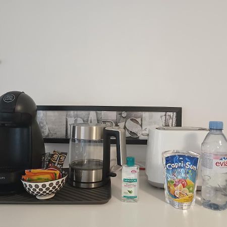 Studio Meuble A Bougival Luaran gambar