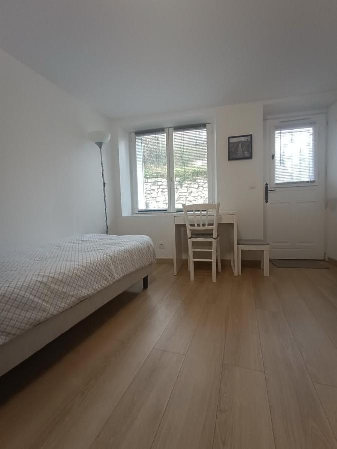 Studio Meuble A Bougival Luaran gambar