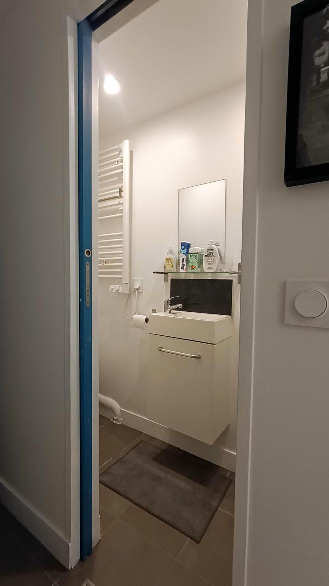 Studio Meuble A Bougival Luaran gambar