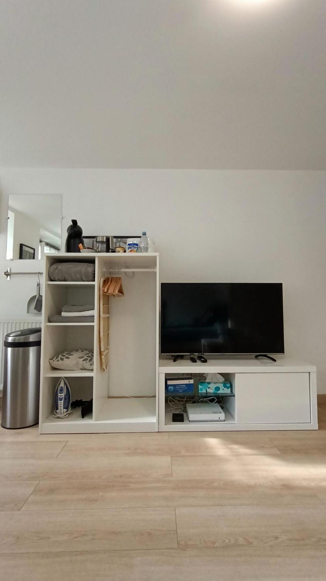 Studio Meuble A Bougival Luaran gambar